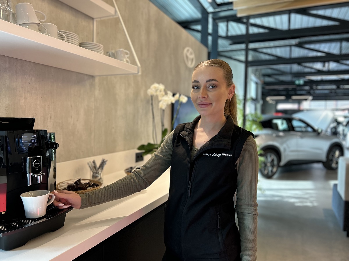 Daniela Brunner – Empfang · Administration, Garage Jörg AG in Weesen