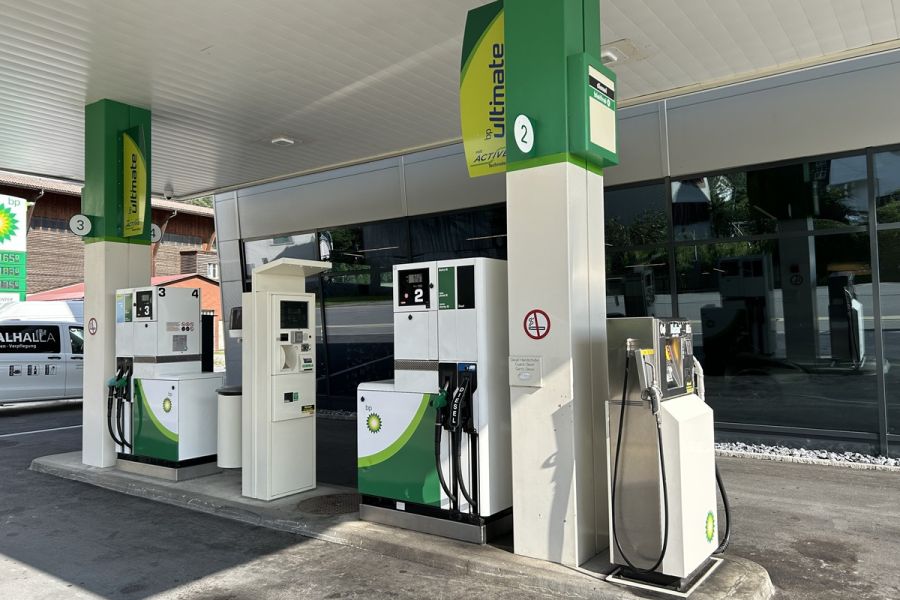 BP-Tankstelle der Garage Jörg AG Weesen