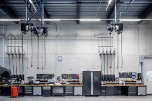 Werkstatt : Service 5 Servicearbeiten in der Werkstatt der Garage Jörg AG Weesen