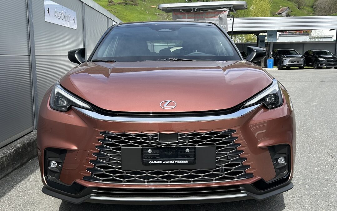 Der neue Crossover LEXUS LBX