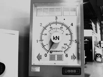 Brems-, Tacho- und Lenkgeometrie-Prüfanlage der Garage Jörg ab 1977